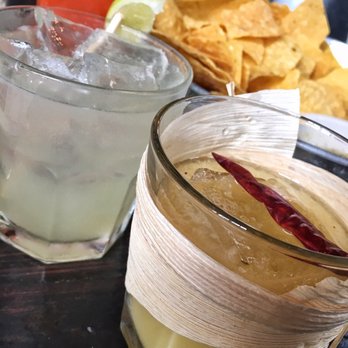 El Camino - 50/50, Elote, chips and salsa backdrop. - Cocktail Bars Near Me - Delray Beach, Florida