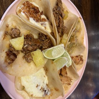 La Valentina Mexican Kitchen - Mexican Near Me - Miami, Florida La Valentina Mexican Kitchen - Mexican Near Me - Miami, Florida