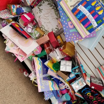 Dollar Tree - No organization, may be impossible to find what you're looking for - Discount Store Near Me - Los Angeles, California Dollar Tree - No organization, may be impossible to find what you're looking for - Discount Store Near Me - Los Angeles, California