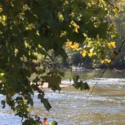 Walnut Island River Park - Boaters fishing in the river