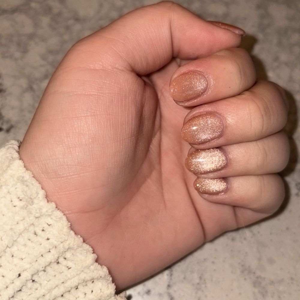 Full set, acrylic, magnetic polish Full set, acrylic, magnetic polish