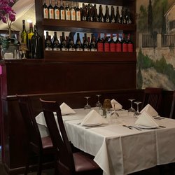 Ariani - Inside seating of spaghetti