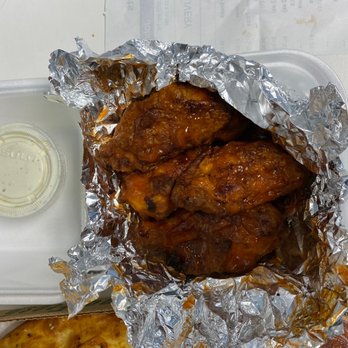 Rock Creek Pizza - 6 Pieces Wings - Pizza Near Me - Sandy, Utah
