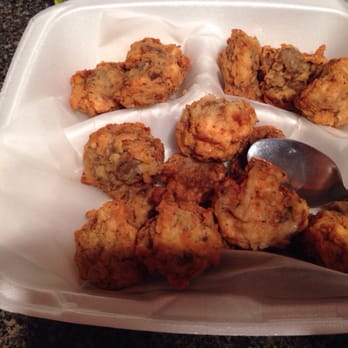 Luckys Cafe - Fried mushrooms yum! - American Near Me - Dallas, Texas Luckys Cafe - Fried mushrooms yum! - American Near Me - Dallas, Texas