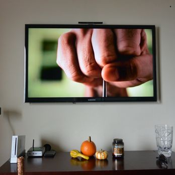Living on Technology - Home Theatre Installation Near Me - Miami, Florida Living on Technology - Home Theatre Installation Near Me - Miami, Florida