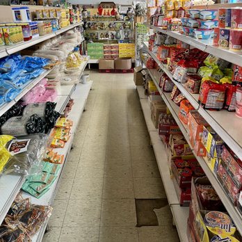 Immanuel Oriental Market - a grocery aisle - Grocery Near Me - Anniston, Alabama Immanuel Oriental Market - a grocery aisle - Grocery Near Me - Anniston, Alabama