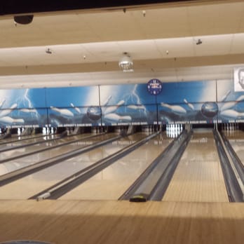 Earl Anthony's Dublin Bowl - Lunch bowl - Bowling Near Me - Dublin, California Earl Anthony's Dublin Bowl - Lunch bowl - Bowling Near Me - Dublin, California