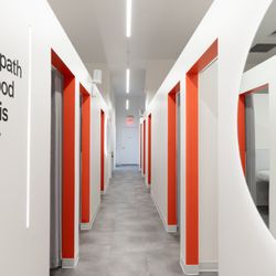 Glowbar Roslyn - Treatment Rooms