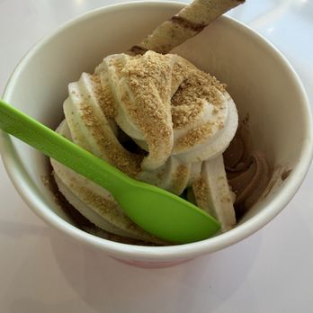 Yogurtland - Ice Cream & Frozen Yogurt Near Me - El Monte, California Yogurtland - Ice Cream & Frozen Yogurt Near Me - El Monte, California
