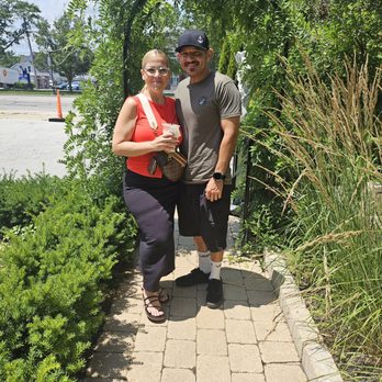 Jilly's Boutique Cafe - Cafes Near Me - Crown Point, Indiana