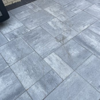 DM Tree Service - All the scratches from dragging the tree across with no protection!!! - Tree Services Near Me - Des Plaines, Illinois DM Tree Service - All the scratches from dragging the tree across with no protection!!! - Tree Services Near Me - Des Plaines, Illinois