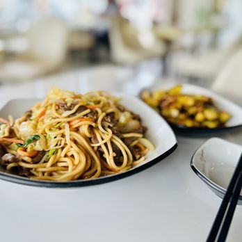 Little Lantern - Little Lantern Dumplings - Szechuan Near Me - Roswell, Georgia Little Lantern - Little Lantern Dumplings - Szechuan Near Me - Roswell, Georgia