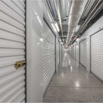 Extra Space Storage - Exterior Units - Self Storage Near Me - Hollywood, Florida Extra Space Storage - Exterior Units - Self Storage Near Me - Hollywood, Florida