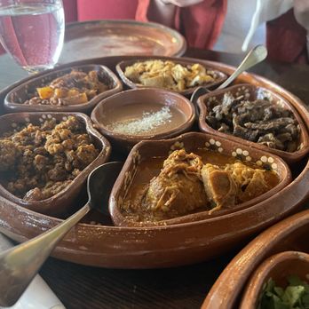 D' La Santa - Taco platter - Mexican Near Me - Seattle, Washington D' La Santa - Taco platter - Mexican Near Me - Seattle, Washington