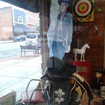 Country Bits and Pieces - Antiques Near Me - Cambridge, Ohio