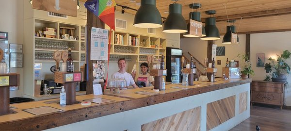 Roughhouse Brewing by null