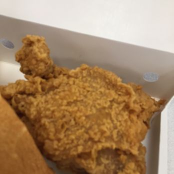 Lisa's Chicken and Seafood - Thigh - Chicken Shop Near Me - Fort Worth, Texas