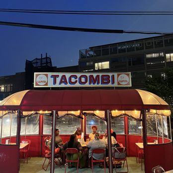Tacombi - Outside sitting area is cute - Mexican Near Me - Brooklyn, New York