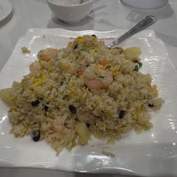 Super Dumpling - Shrimp and pineapple fried rice e - Chinese Near Me - San Diego, California Super Dumpling - Shrimp and pineapple fried rice e - Chinese Near Me - San Diego, California