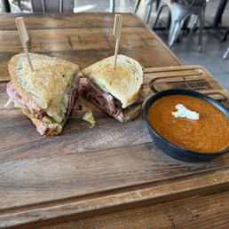 Clydesdale roast beef and tomato soup