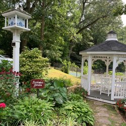 Locust Valley Library