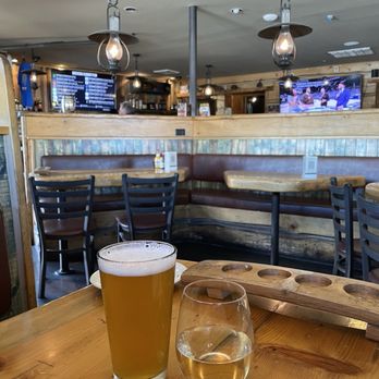 The Brewer's Cabinet - Brewpubs Near Me - Reno, Nevada
