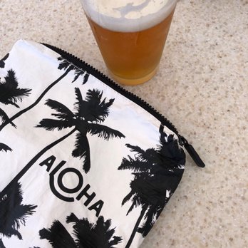 Poseidon on the Beach - Cali Creamin' beer - Seafood Near Me - Del Mar, California Poseidon on the Beach - Cali Creamin' beer - Seafood Near Me - Del Mar, California