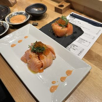 Sugo Hand Roll Bar - Ora king salmon sashimi - Sushi Bars Near Me - Seattle, Washington Sugo Hand Roll Bar - Ora king salmon sashimi - Sushi Bars Near Me - Seattle, Washington