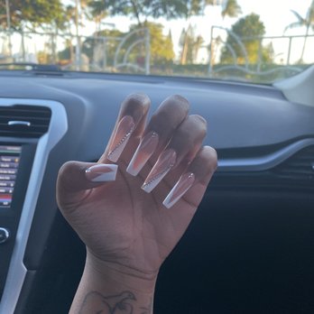 Garden Nails - Nail Salons Near Me - Kapolei, Hawaii
