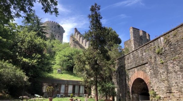 Rumeli Fortress by null