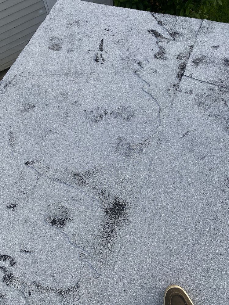 Slide of We Can Roofing