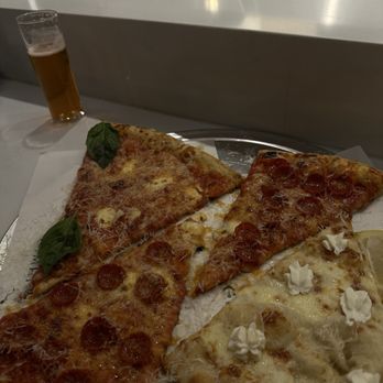 Gimani - lemon cheese  hot honey pepperoni margarita - Pizza Near Me - Albuquerque, New Mexico