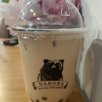 Daboba - honey golden pearl milk tea - Bubble Tea Near Me - Chicago, Illinois