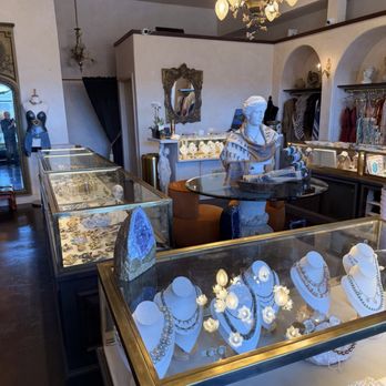 Sara’s Passion - Jewelry - Women's Clothing Near Me - Los Angeles, California