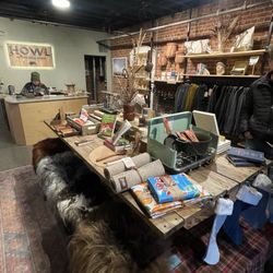Howl Goods