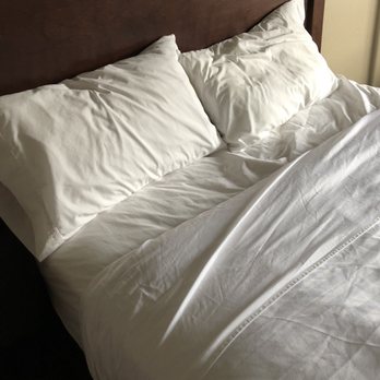 Gray Wolf Inn & Suites - Hotels Near Me - West Yellowstone, Montana