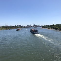 Leverkusener Rheinbrücke