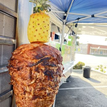 Mr taco contento  - Pastor de trompo - Tacos Near Me - Anaheim , California