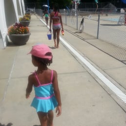 On a pool and play mission!