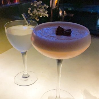 The Roosevelt Room - Clover club, Silver Meadows - Cocktail Bars Near Me - Austin, Texas The Roosevelt Room - Clover club, Silver Meadows - Cocktail Bars Near Me - Austin, Texas