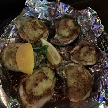 Silky O'Sullivan's - Oysters bienville - Bars Near Me - Memphis, Tennessee