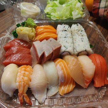 Kansai - sushi n sashimi dinner ($32) (lot of food) - Japanese Near Me - Oakland, California Kansai - sushi n sashimi dinner ($32) (lot of food) - Japanese Near Me - Oakland, California