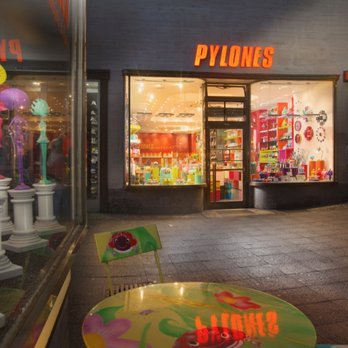 Pylones - Gift Shops Near Me - Berlin, BE
