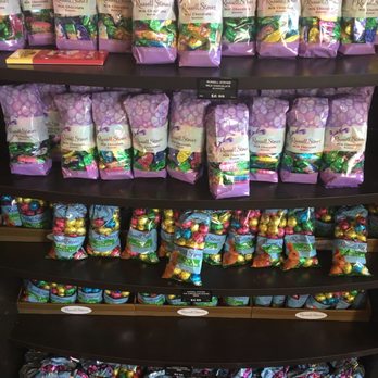 Russell Stover Chocolates - Delicious - Chocolatiers & Shops Near Me - Hamburg, Pennsylvania Russell Stover Chocolates - Delicious - Chocolatiers & Shops Near Me - Hamburg, Pennsylvania
