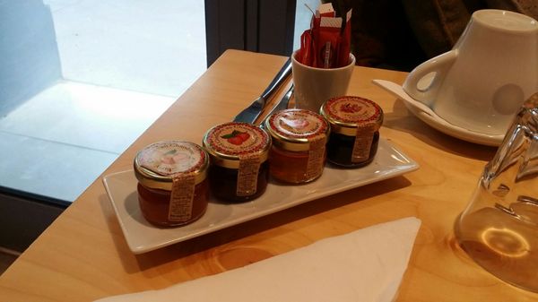 Hotel Gaston by null