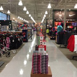 DICK'S Sporting Goods