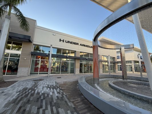 Under Armour Factory House - Daytona Beach Tanger Outlets by null
