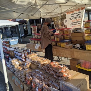 Winters Fruit Tree - Farmers market stand, shelter in place - Grocery Near Me - Winters, California