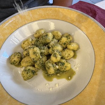 I Tre Merli - Pesto gnocchi - Tuscan Near Me - Florence, FI I Tre Merli - Pesto gnocchi - Tuscan Near Me - Florence, FI