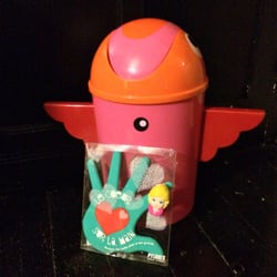 Poubelle sdb totem, porte-brosse à dents family modèle fille et dessous de plat